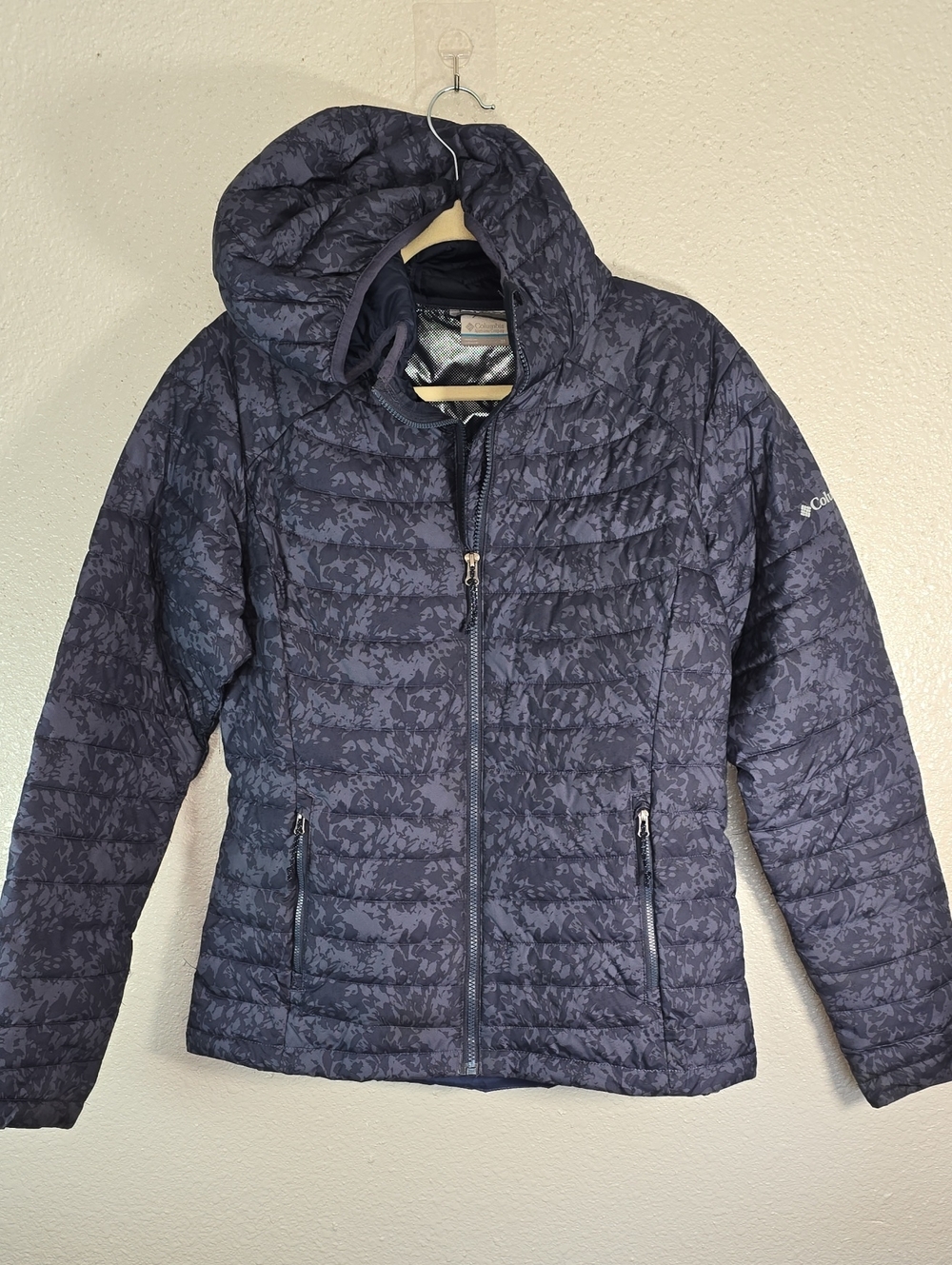 Columbia Women's Dark Navy Patterned Quilted Puffer Jacket